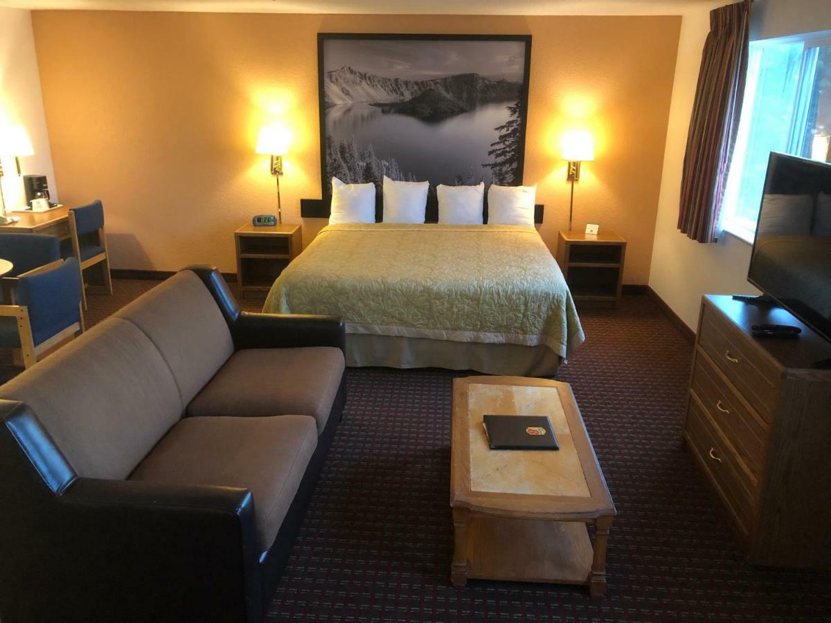 Super 8 By Wyndham The Dalles Or Eksteriør billede