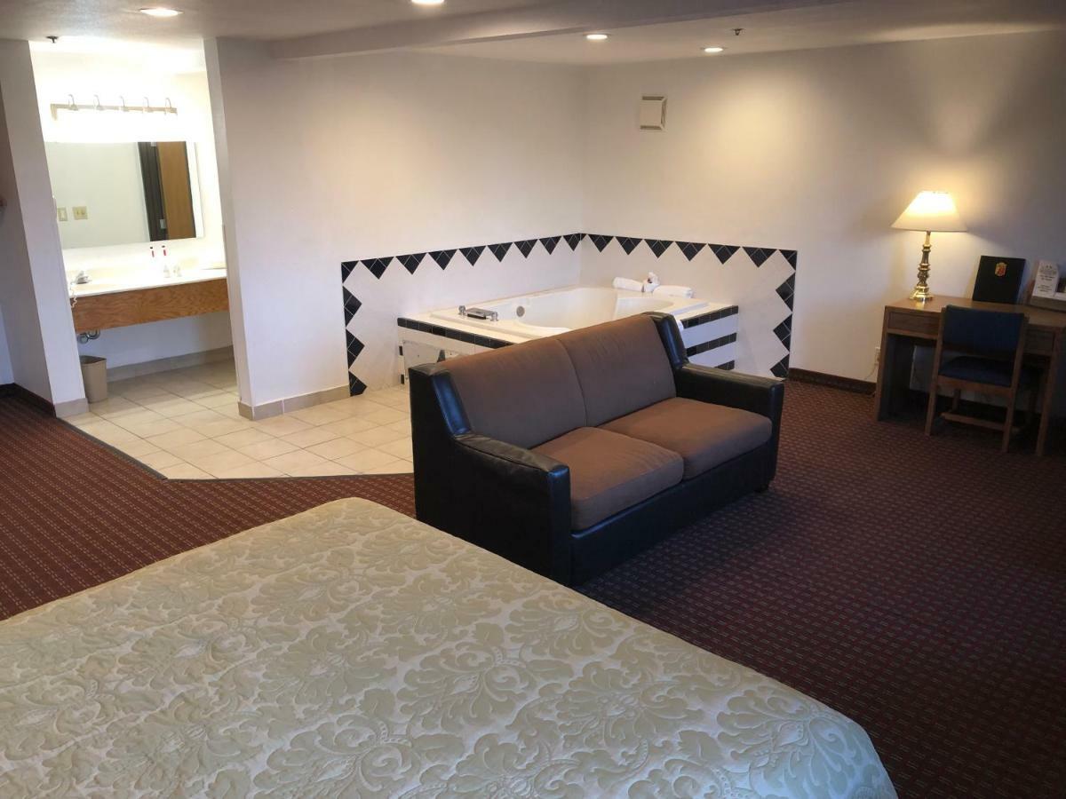 Super 8 By Wyndham The Dalles Or Eksteriør billede